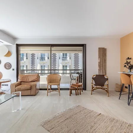 Lb Vacation I A Short Stroll To Palais, Beach, Terrace & Seaview كان