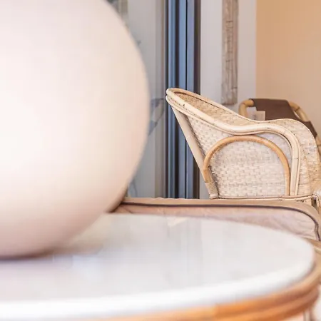 Lb Vacation I A Short Stroll To Palais, Beach, Terrace & Seaview