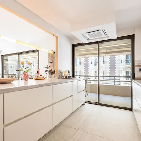 Lb Vacation I A Short Stroll To Palais, Beach, Terrace & Seaview شقة *