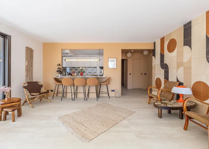 Lb Vacation I A Short Stroll To Palais, Beach, Terrace & Seaview *