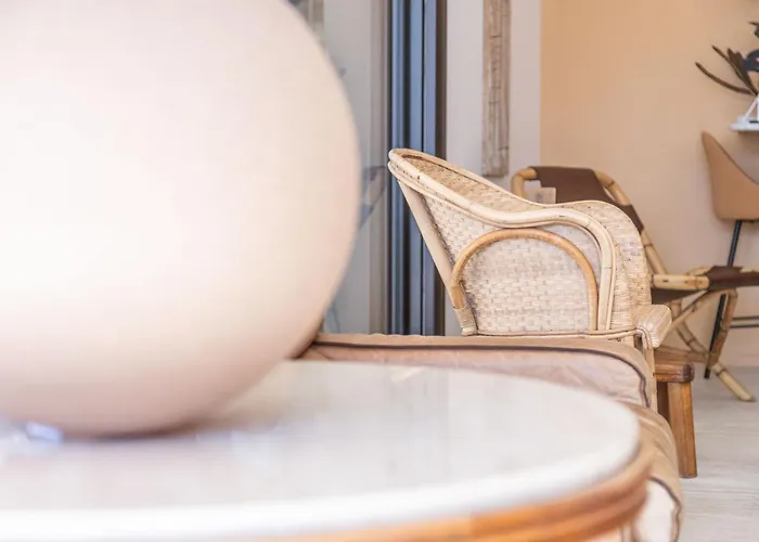 Lb Vacation I A Short Stroll To Palais, Beach, Terrace & Seaview