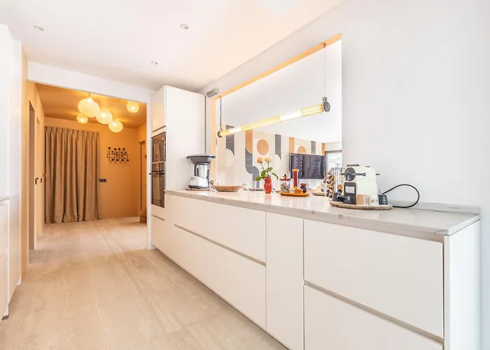 Lb Vacation I A Short Stroll To Palais, Beach, Terrace & Seaview Daire Cannes