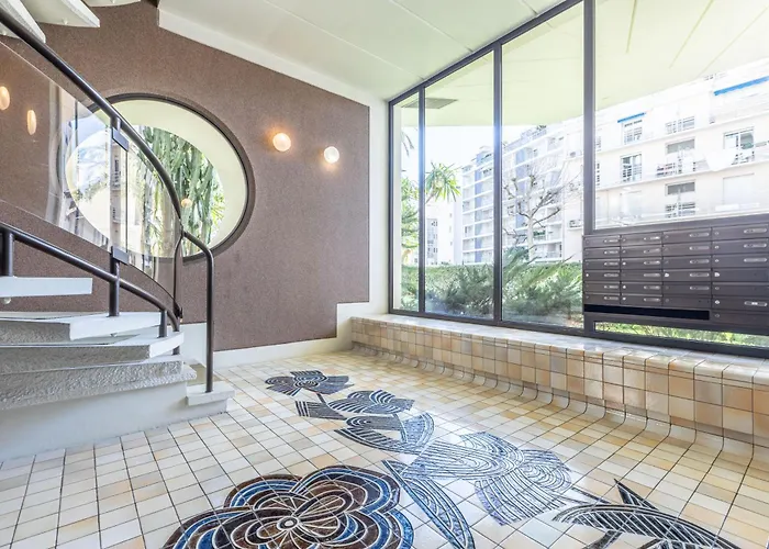 Lb Vacation I A Short Stroll To Palais, Beach, Terrace & Seaview Daire Cannes